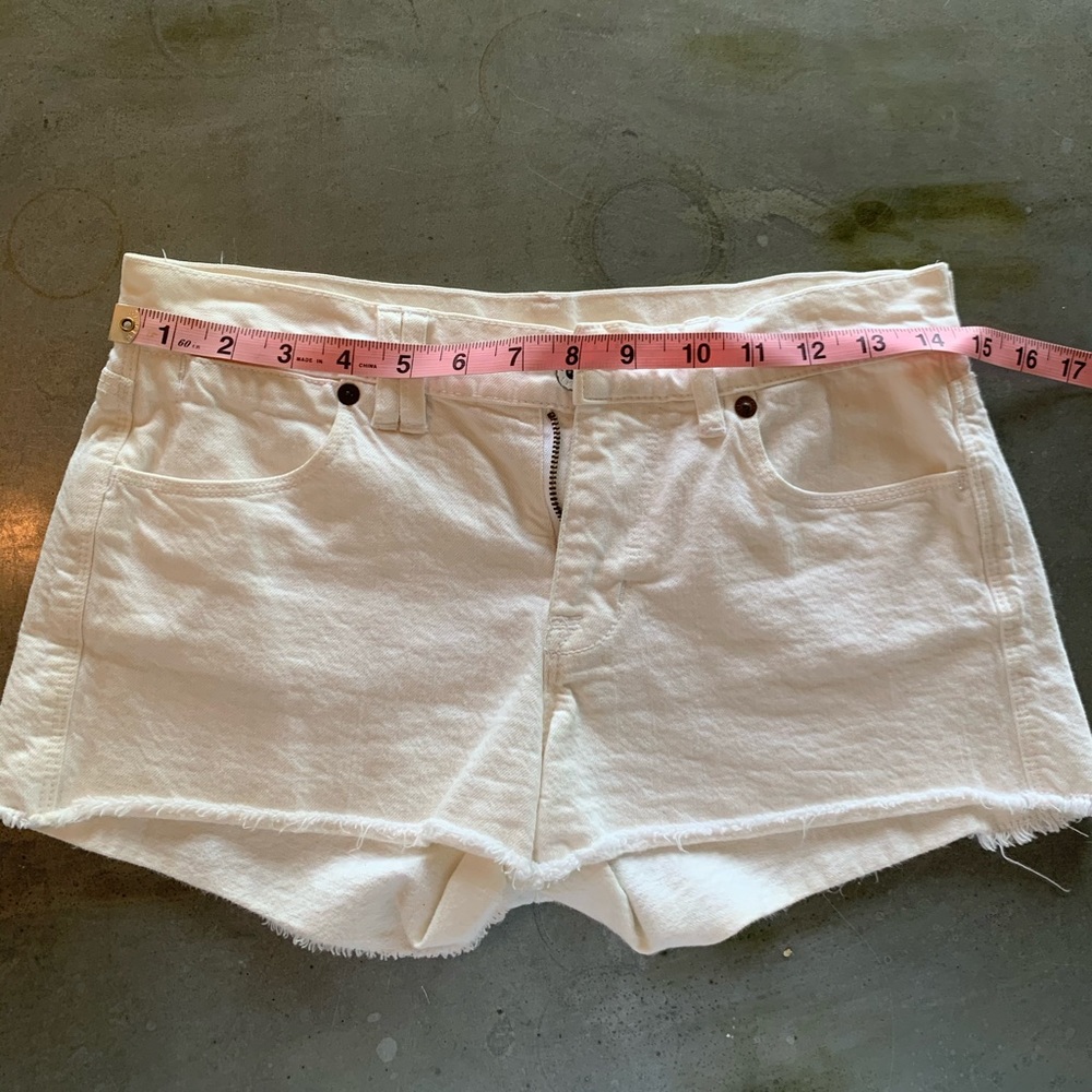 White madewell Jean shorts size 24